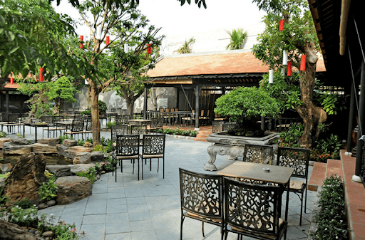 QUÁN CAFE TRĂM TỶ Ở ĐÀ NẴNG