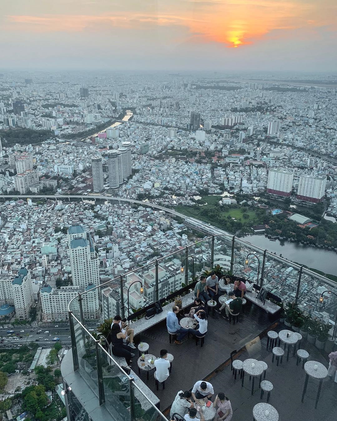 QUÁN CAFE SANG CHẢNH